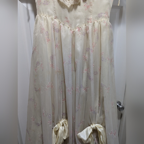 Gunne Sax | Jessica McClintock | VINTAGE | Southern Bell Ball Gown | Size 11 - Picture 4 of 16